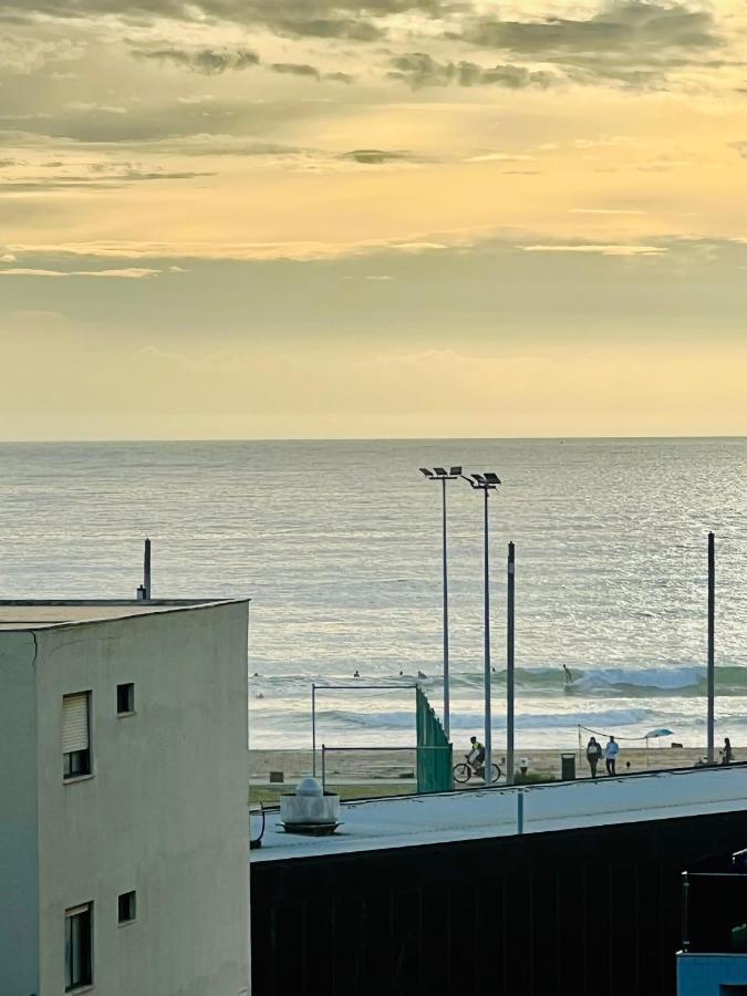 Capitao Ribeiro Surf House Lägenhet Costa de Caparica Exteriör bild